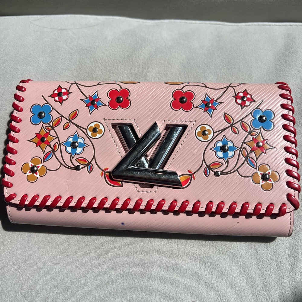 🛑SOLD🛑 Louis Vuitton Long Wallet Epi Portefeuille Twist Pink